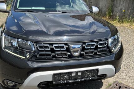 Dacia Duster 91.100 km 11.870 &euro; Halver 58553