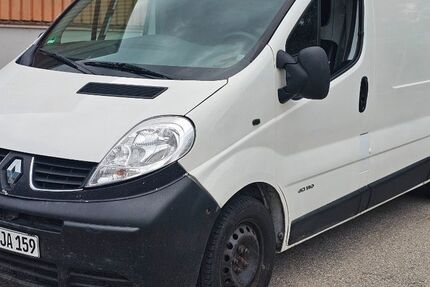 Renault Trafic 175.000 km 2.800 &euro; München 80933