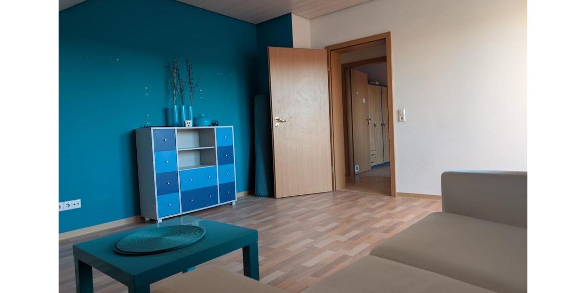 Einfamilienhaus Schöntal - 7 Zimmer, 210 m&sup2;, 1.900&euro; | Angebot:24585632