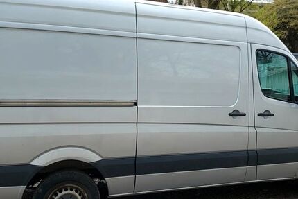 VW Crafter 206.210 km 9.500 &euro; Krefeld 47799