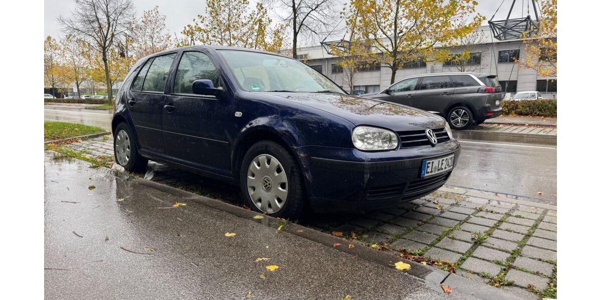 VW Golf 49.000 km 3.500 &euro; Walting 85137