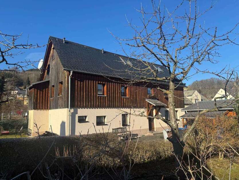 Haus zum Kaufen in Schwarzenberg 154.000 € 120 m²