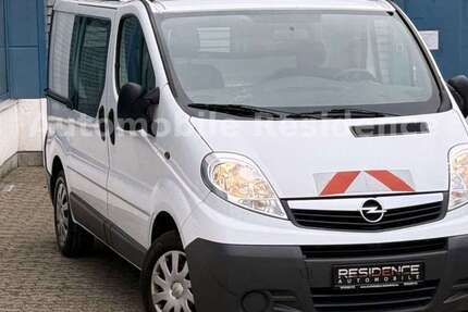 Opel Vivaro 118.000 km 9.598 &euro; Ratingen 40880