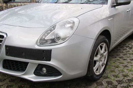 Alfa Romeo Giulietta 103.930 km 5.500 &euro; Kasel 54317