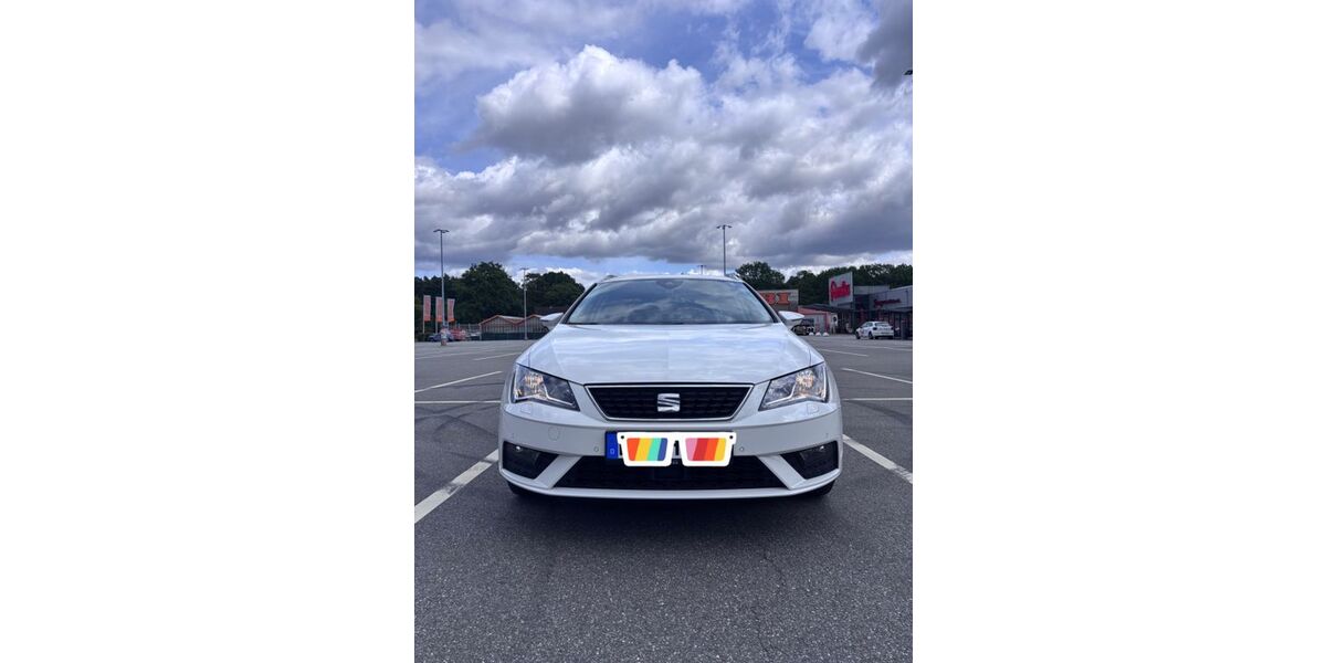 Seat Leon 186.000 km 6.800 &euro; Lübeck 23564