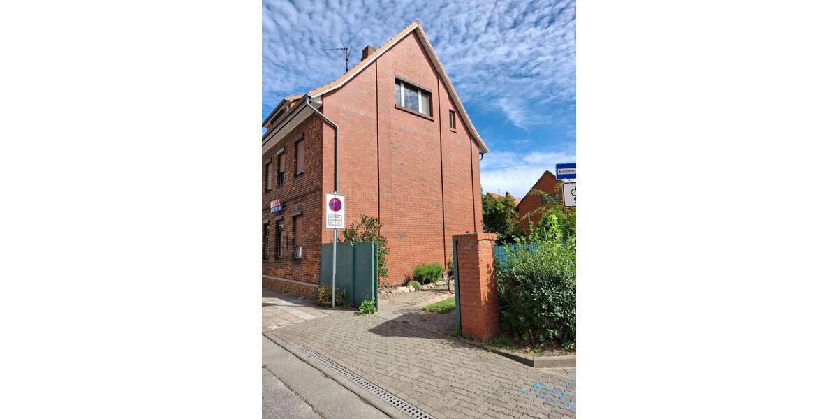 Attraktives Mehrfamilienhaus - Mehrfamilienhaus, Wohnhaus Hagenow | Angebot:27266658