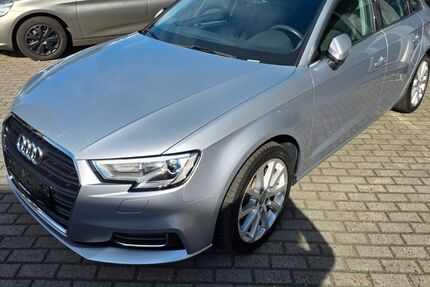 Audi A3 54.992 km 17.990 &euro; Moers 47443