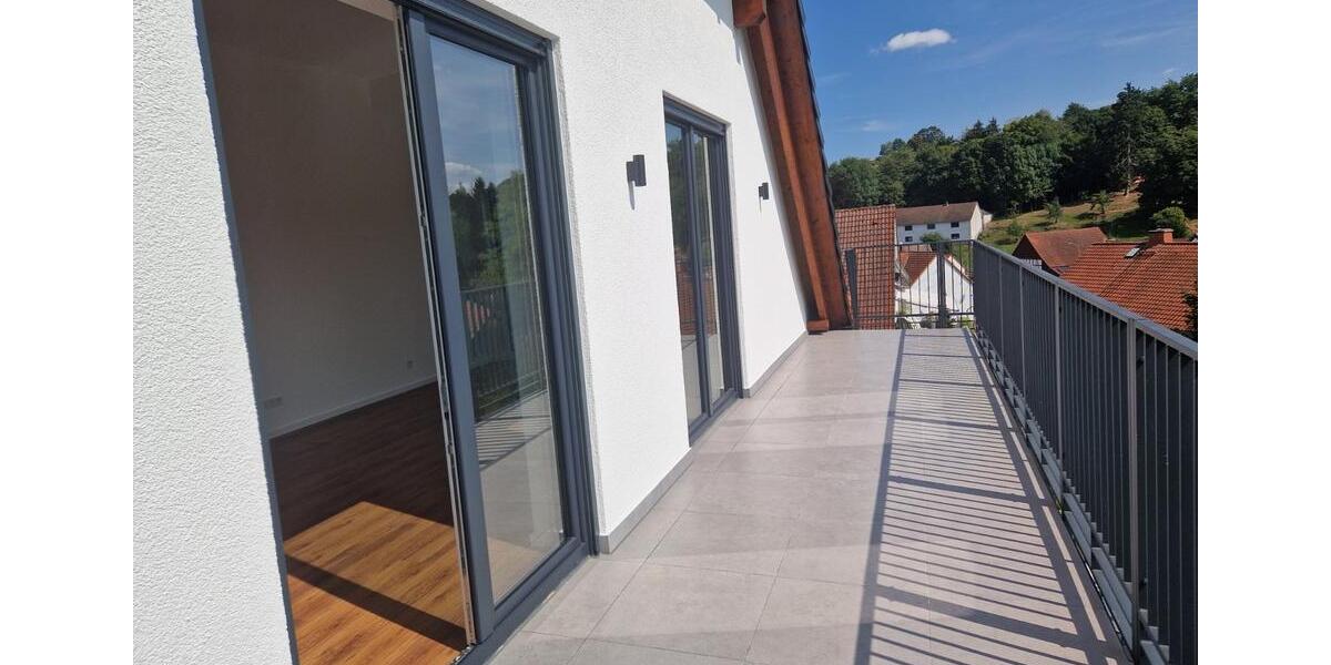 NeubauGeschmackvolle 3-Zimmer-Penthouse Wohnung Terrass+ Aufzug 3 zimmer