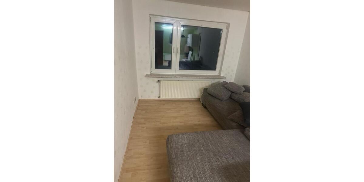 Einfamilienhaus Bad Münder am Deister - 8 Zimmer, 336 m&sup2;, 1.450&euro; | Angebot:24878302
