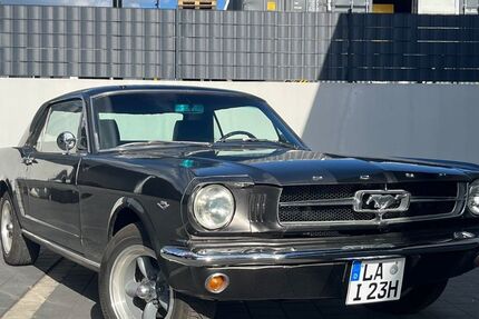 Ford Mustang 84.000 km 29.950 &euro; Bruckberg 84079