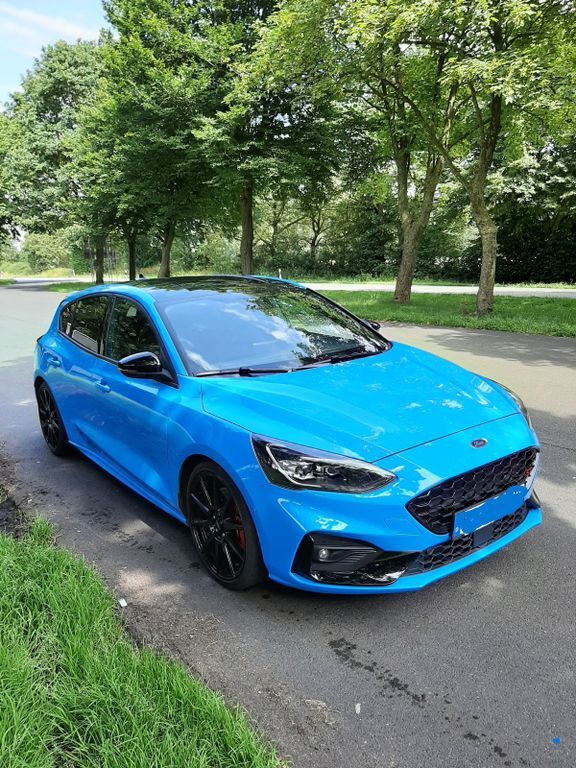 Ford Focus 36.566 km 28.950 € Kölln-Reisiek 25337