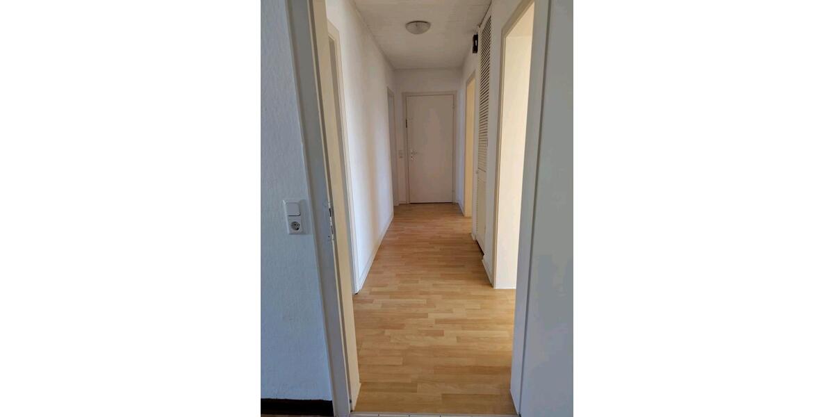 Etagenwohnung Bad Münstereifel - 3 Zimmer, 72 m&sup2;, 676&euro; | Angebot:26648943