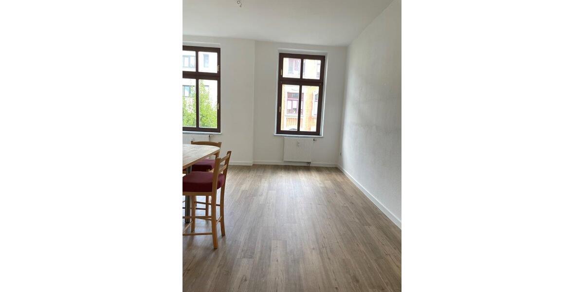 Etagenwohnung Zwickau - 1 Zimmer, 26 m&sup2;, 29.000&euro; | Angebot:27264896