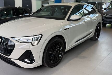 Audi e-tron 55.156 km 39.999 € Tornesch 25436