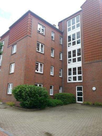 3-Zimmer-Wohnung mit Balkon, Fahrstuhl und Stellplatz im DG 3 zimmer