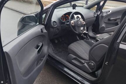 Opel Corsa 180.946 km 1.995 &euro; Meschede 59872