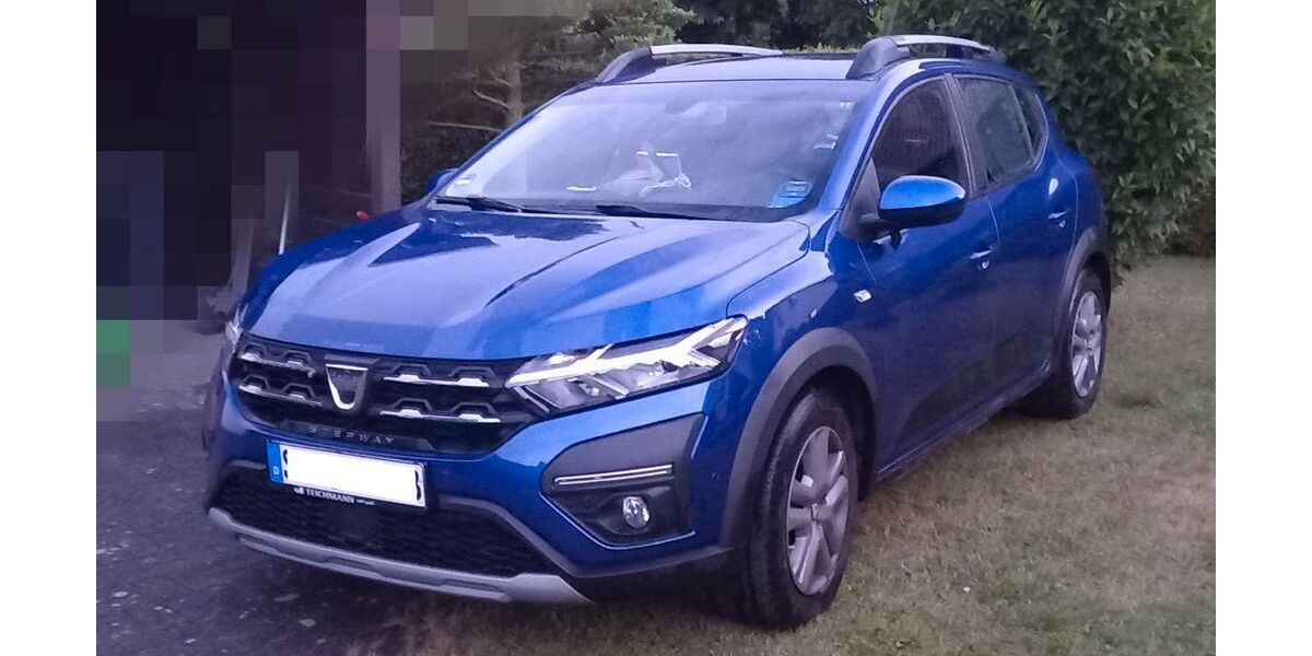 Dacia Sandero 29.600 km 12.300 &euro; Uckerland 17337