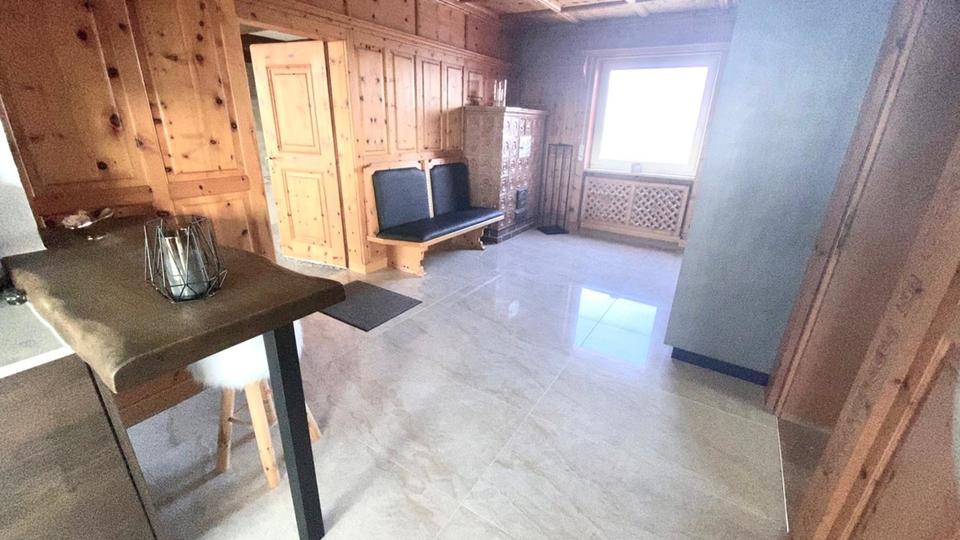 Einfamilienhaus Hof Neuhof - 5 Zimmer, 326 m&sup2;, 1.950&euro; | Angebot:26096955