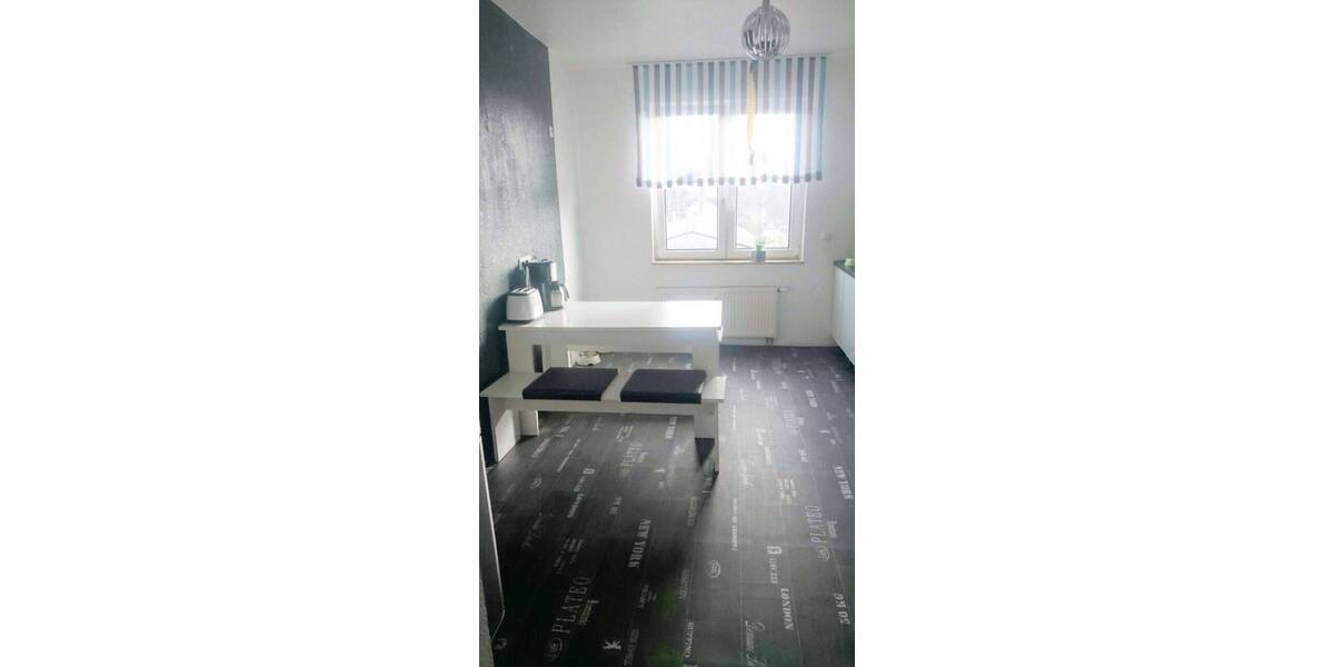 Gewerbehalle mit Büro-Wohngebäude in Dortmund-Marten zimmer