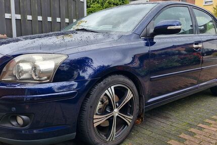 Toyota Avensis 209.500 km 3.200 € Marl 45770