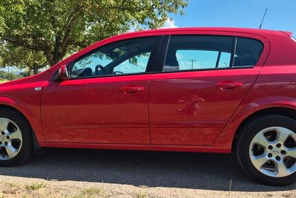 Opel Astra 187.000 km 2.880 &euro; Tengen 78250
