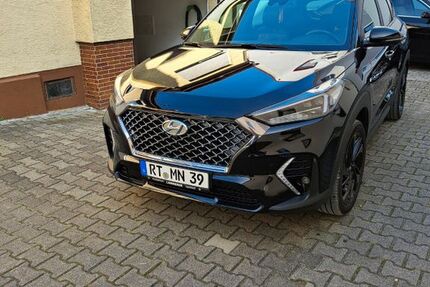 Hyundai TUCSON 85.000 km 22.000 € Dettingen an der Erms 72581