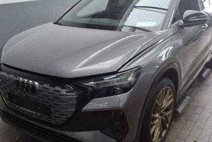 Audi Q4 e-tron 29.141 km 25.980 &euro; Schwäbisch Gmünd 73527