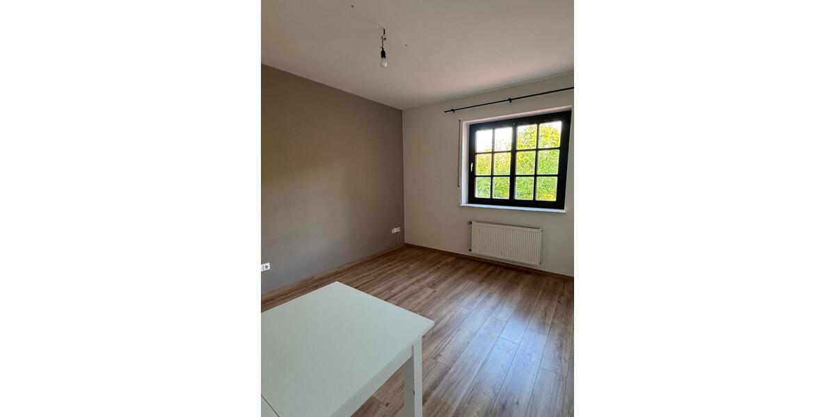 Erdgeschoßwohnung Waldkappel - 2 Zimmer, 52 m&sup2;, 400&euro; | Angebot:26581598