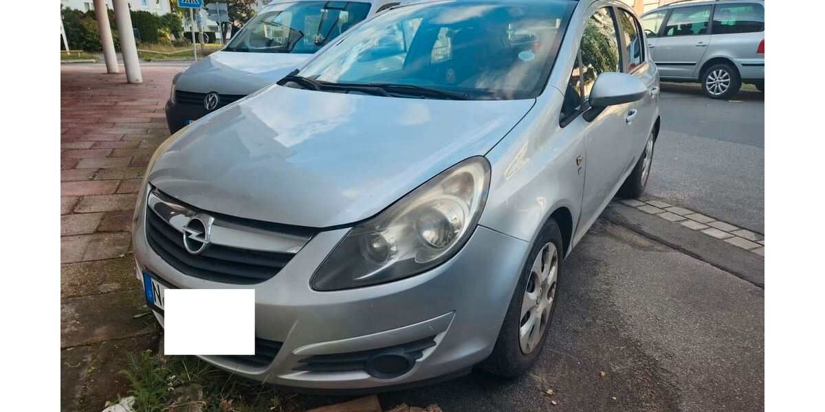 Opel Corsa 177.000 km 2.000 &euro; Nürnberg 90471