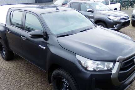 Toyota Hilux 76.310 km 33.550 &euro; Bergisch Gladbach 51469