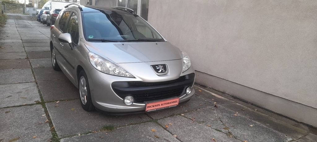 Peugeot 207 214.000 km 2.790 &euro; Leipzig 04158