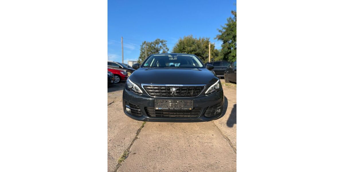 Peugeot 308 124.000 km 9.750 &euro; Stendal 39576