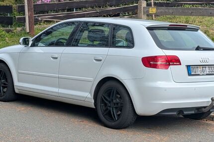 Audi A3 299.999 km 5.299 € Leinburg 91227