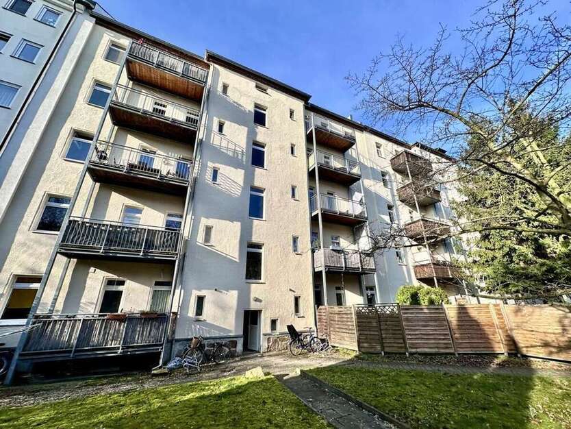 Wohnung zum Kaufen in Leipzig 299.000 € 105.4 m²