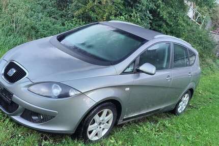 Seat Altea 300.000 km 999 € Feuchtwangen 91555
