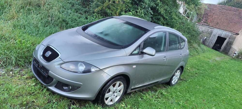 Seat Altea 300.000 km 999 € Feuchtwangen 91555