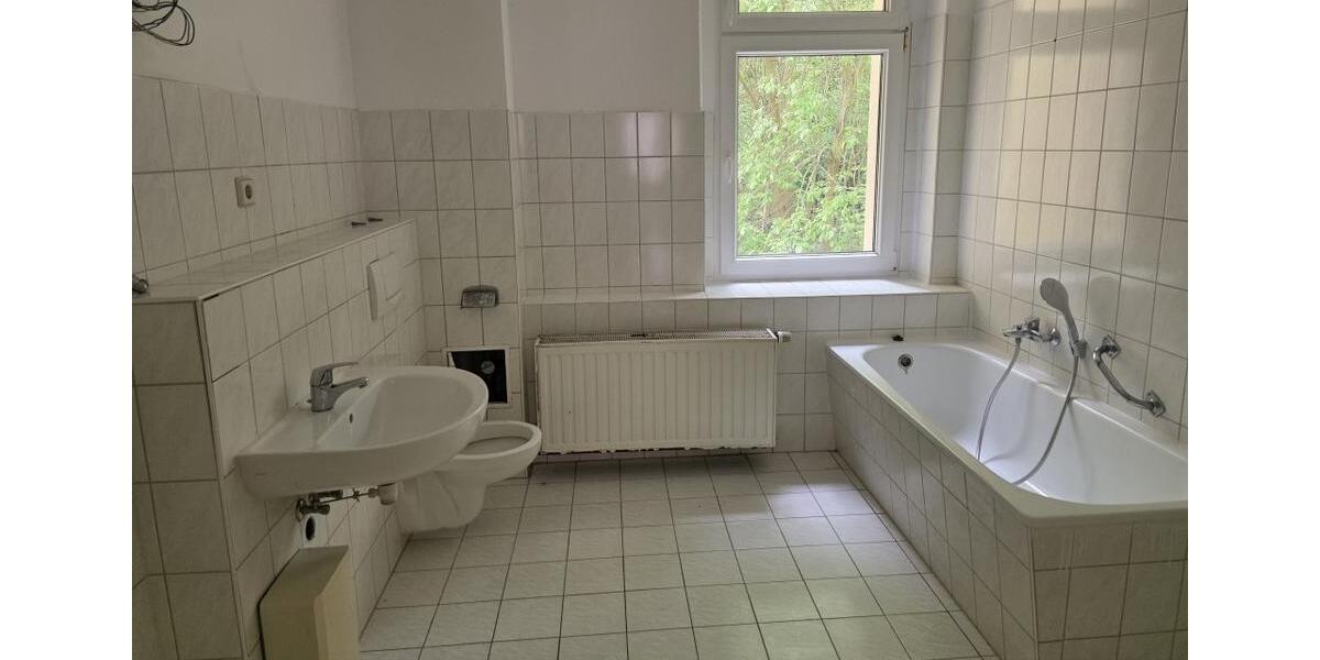 Etagenwohnung Waldheim - 5 Zimmer, 112 m&sup2;, 549&euro; | Angebot:26679945