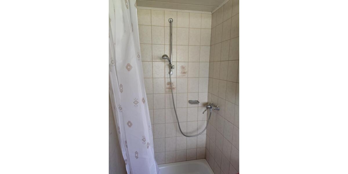 Etagenwohnung Volkach - 1 Zimmer, 35 m&sup2;, 300&euro; | Angebot:26395887