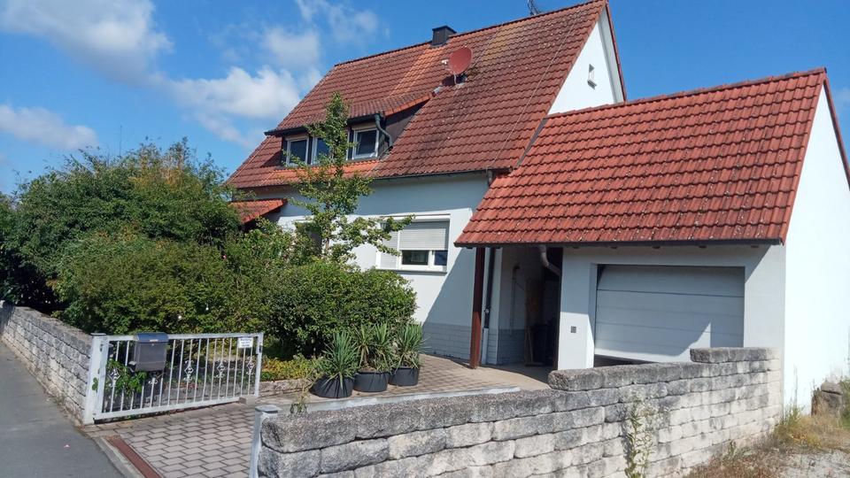 Einfamilienhaus Heßdorf - 5 Zimmer, 255 m&sup2;, 620.000&euro; | Angebot:26945709