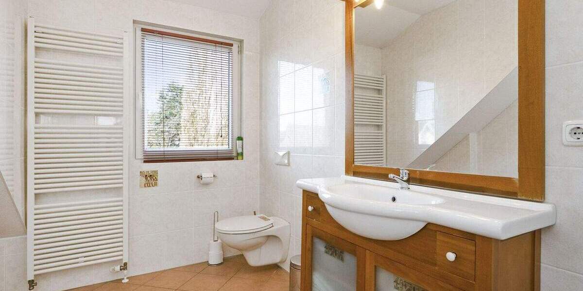 Einfamilienhaus Selfkant / Hillensberg Hillensberg - 6 Zimmer, 213 m&sup2;, 445.000&euro; | Angebot:25427965