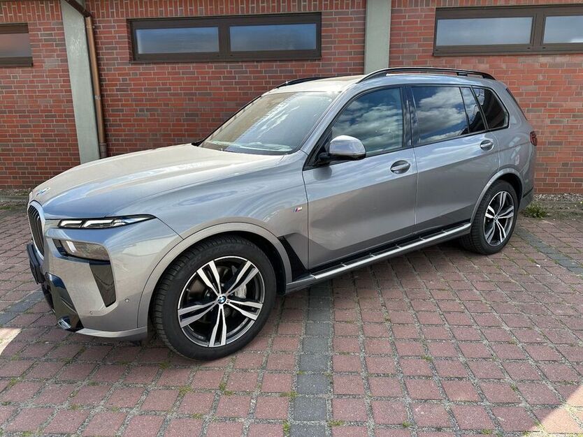 X7