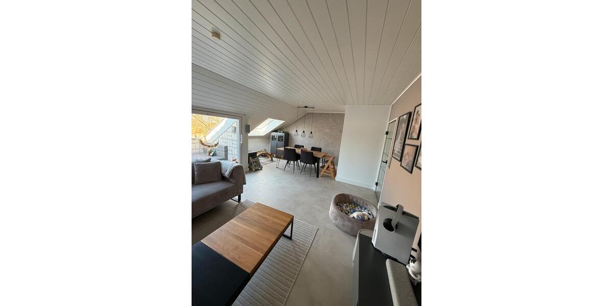 Dachgeschoßwohnung Dortmund Hombruch - 3 Zimmer, 84 m&sup2;, 299.000&euro; | Angebot:25532507