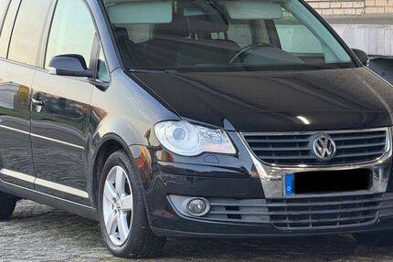 VW Touran 235.700 km 3.600 &euro; Glinde 21509