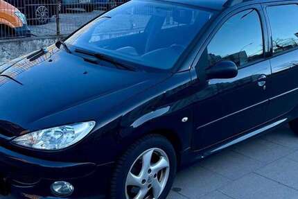 Peugeot 206 149.000 km 1.990 &euro; Hamburg 20097