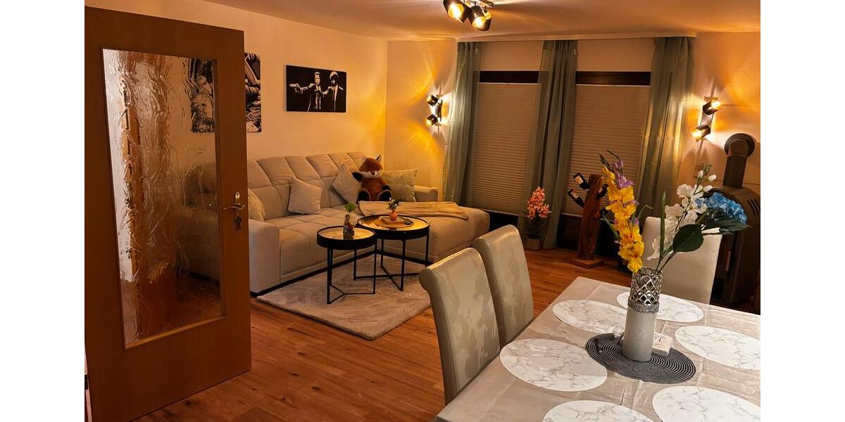 Villa Plauen Altstadt - 4 Zimmer, 140 m&sup2;, 200&euro; | Angebot:25920829