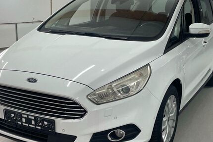 Ford S-Max 290.000 km 7.990 € Kassel 34123