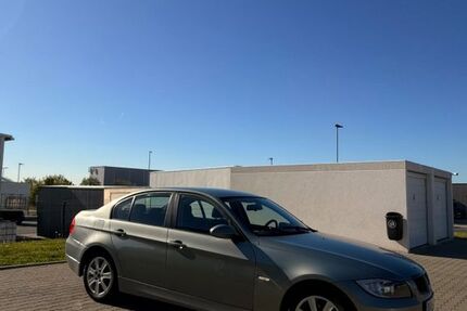 BMW 320 147.000 km 4.700 &euro; Ortenberg 63683