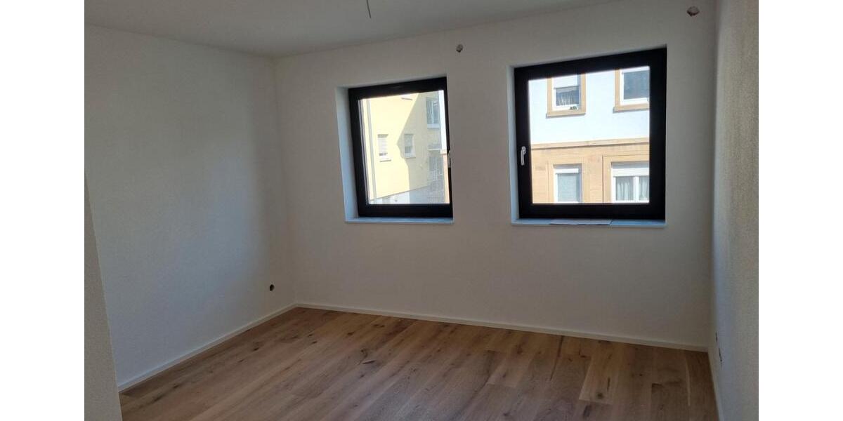 Hochparterre Schwetzingen - 3 Zimmer, 93 m&sup2;, 1.530&euro; | Angebot:26375258
