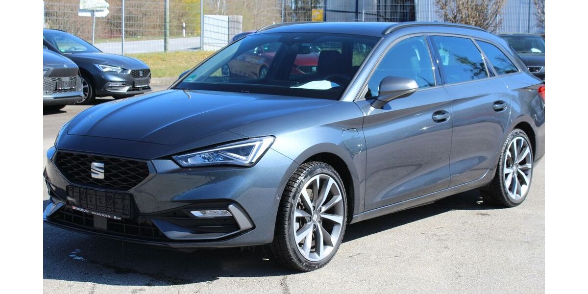 Seat Leon 47.356 km 22.990 &euro; Aicha 94529