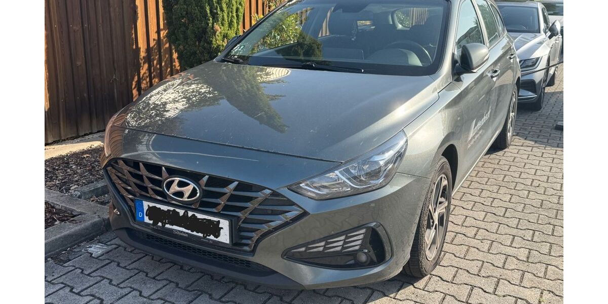Hyundai i30 328.800 km 5.490 &euro; Nürnberg 90471